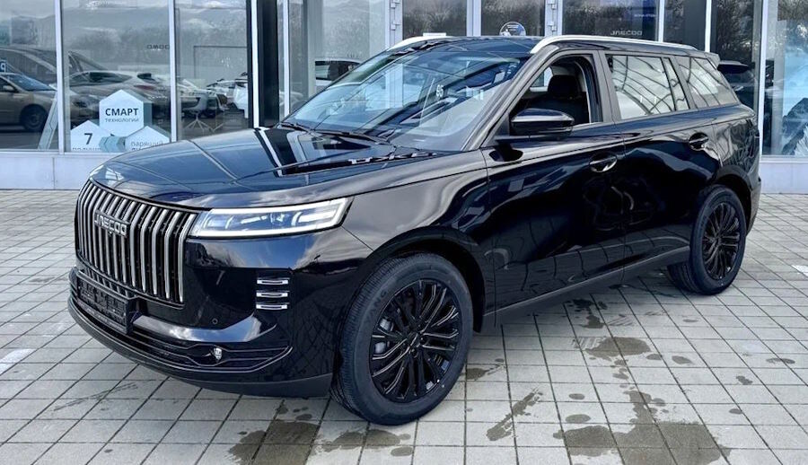 У российских дилеров появился новый кроссовер для путешествий