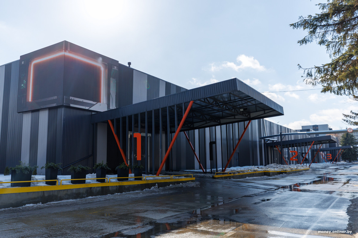 Листайте вправо, чтобы увидеть больше изображений