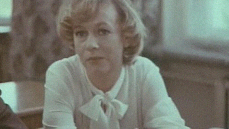    Народная артистка Александра Назарова.