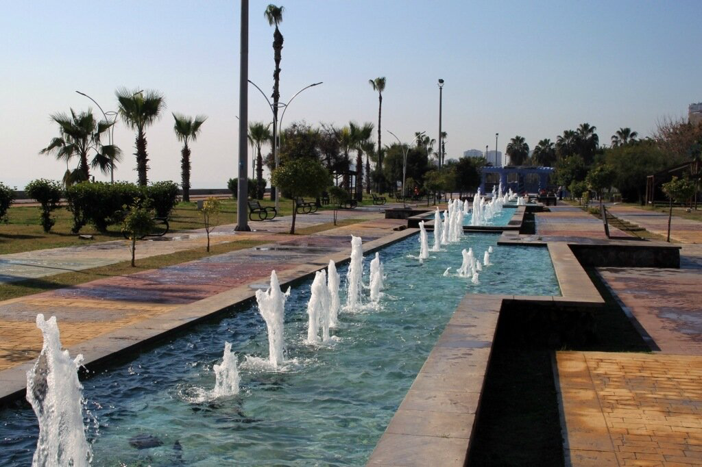 Турция набережная города Мерсин