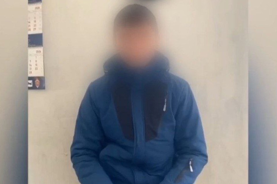    В Иркутске задержали мужчину за стрельбу из пневматики по автомобилю ГУ МВД по Иркутской области