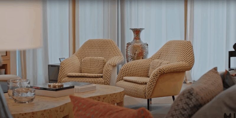    Четыре года кропотливого труда: Ксения лично контролировала каждый этап строительства, от проекта до отделки.