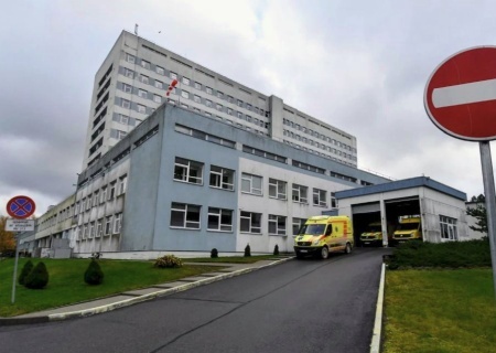    «Приезжайте, мы ждём вас домой!» Уволенных в Латвии русских врачей примет Псков