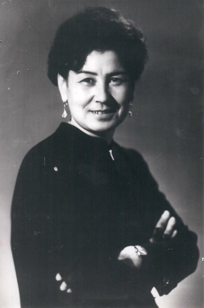 Любовь Полонская