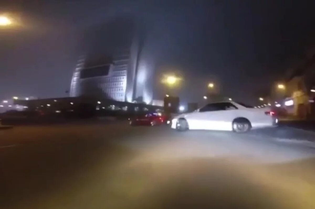    Полиция Владивостока ищет свидетелей опасного вождения в центре города