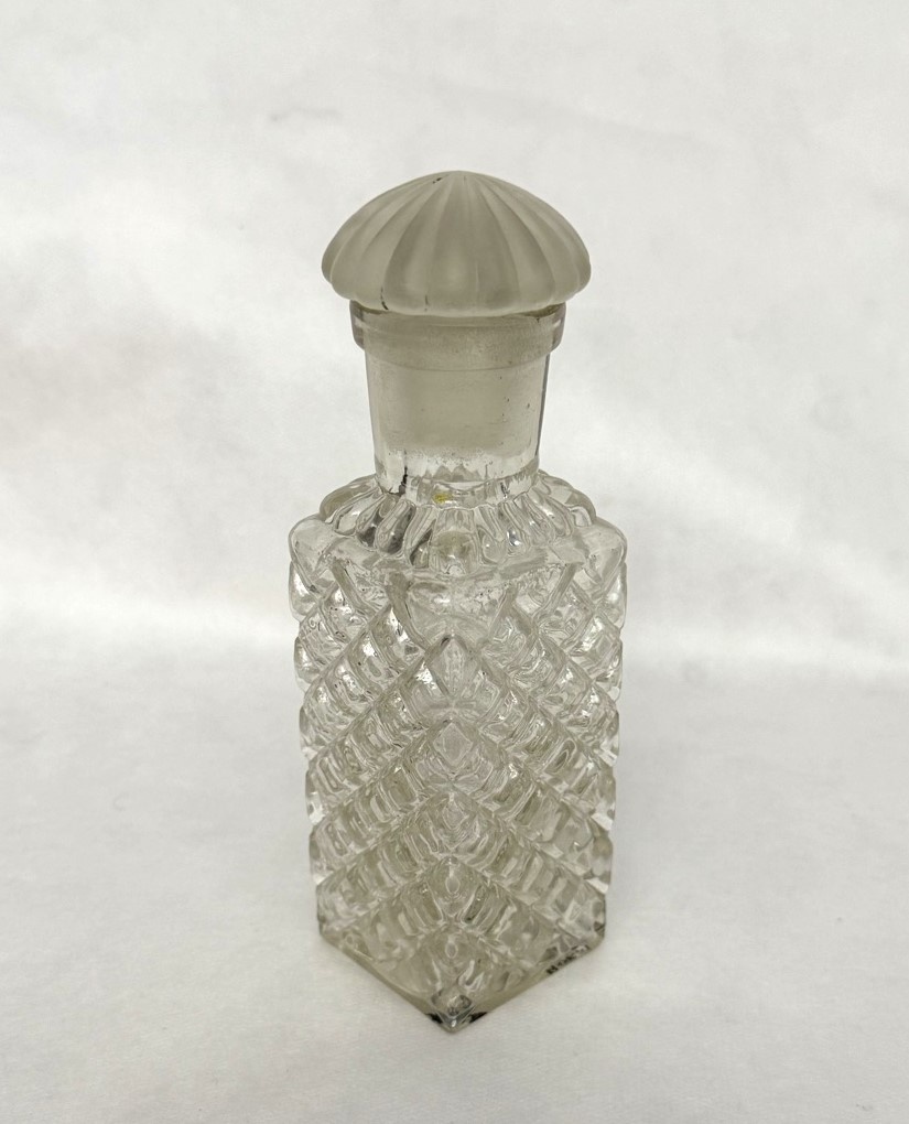 1. Флакон Тэжэ