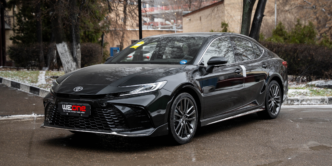 Toyota Camry — седан, который не теряет популярности уже 40 лет