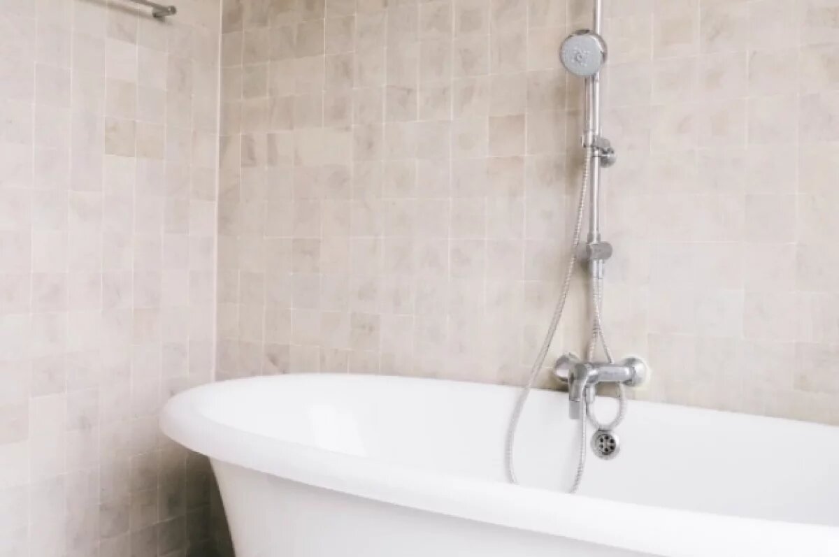    Дизайнеры назвали пять альтернатив вышедшему из моды кафелю для ванной