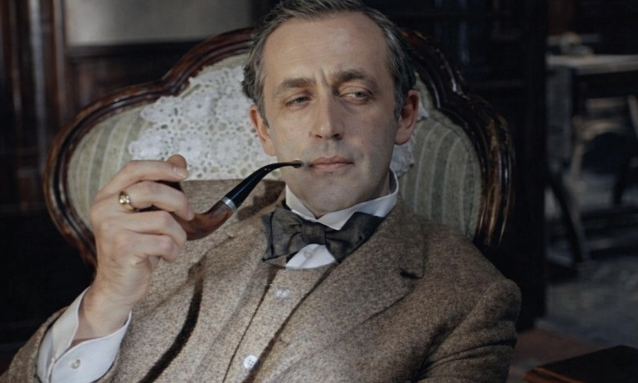 46 лет Холмсу Василия Ливанова