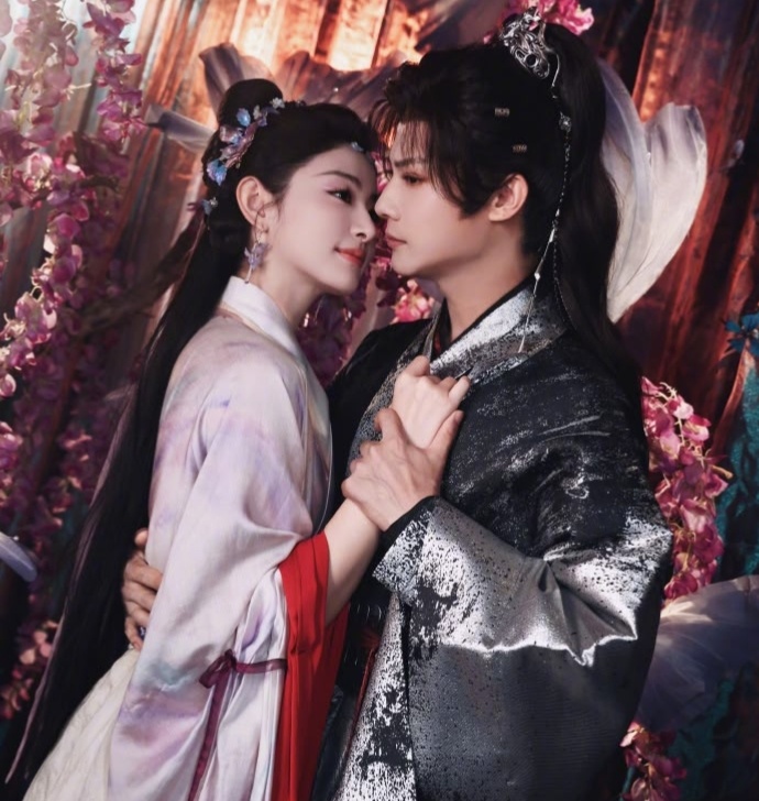 Главные герои.