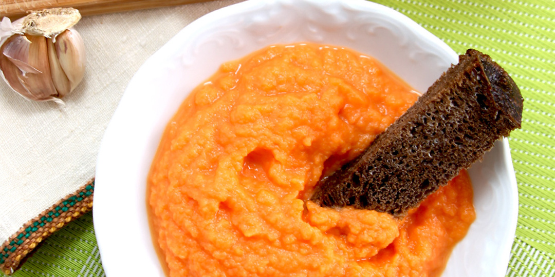 Паштет из моркови с чесноком