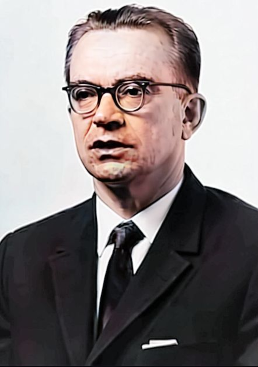 Виктор Михайлович Глушков