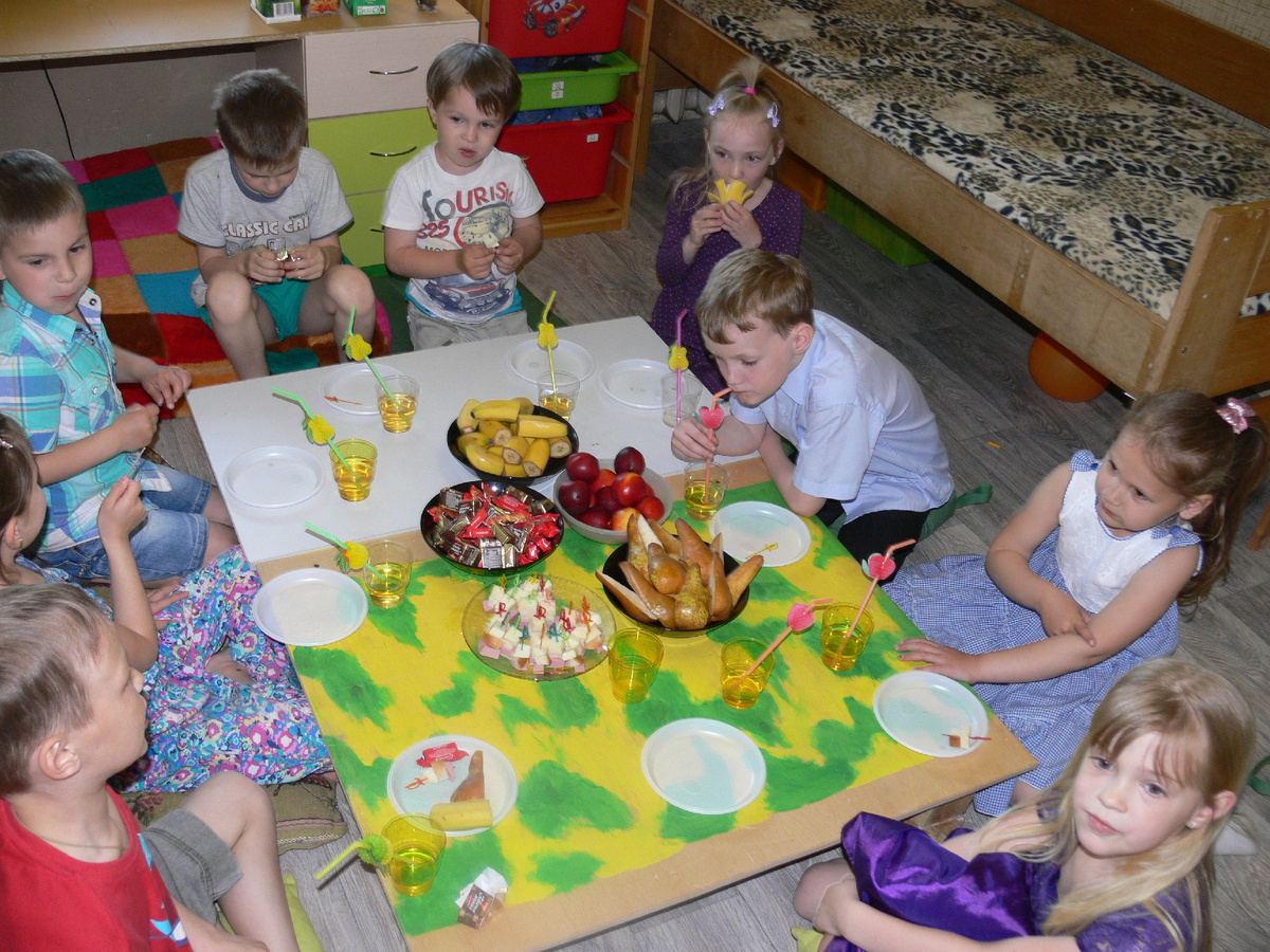 Яне 6 лет. Празднуем дома