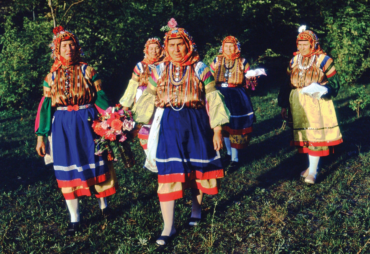 Фрагмент свадебного обряда у казаков-некрасовцев. Фото: Юрий Луньков