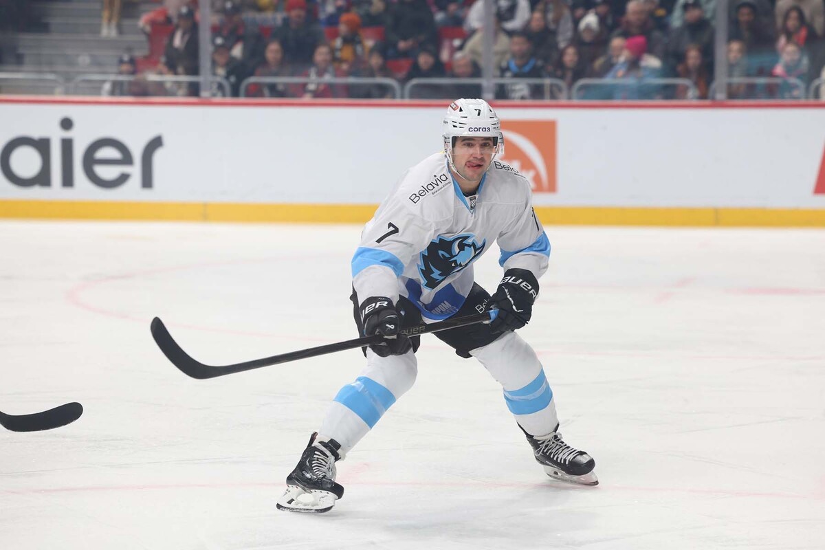  Хоккеист минского «Динамо» Сэм Энас. © Хоккейный клуб «Динамо-Минск»