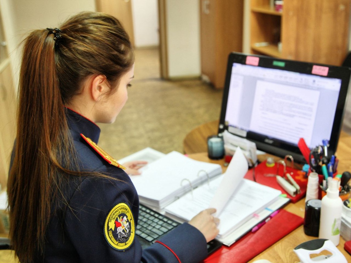    Полиция девушка уголовное дело
