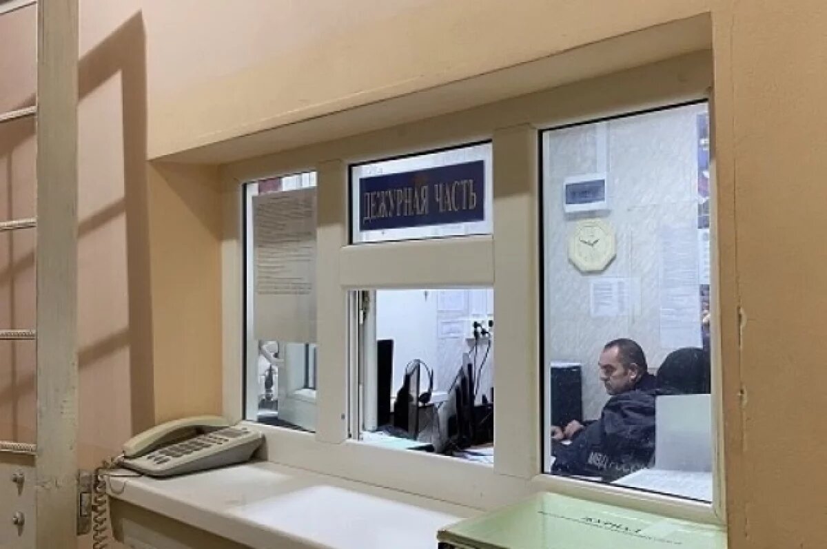    Побег из багажника и прыжок с этажа: в Волжском поймали безумного угонщика