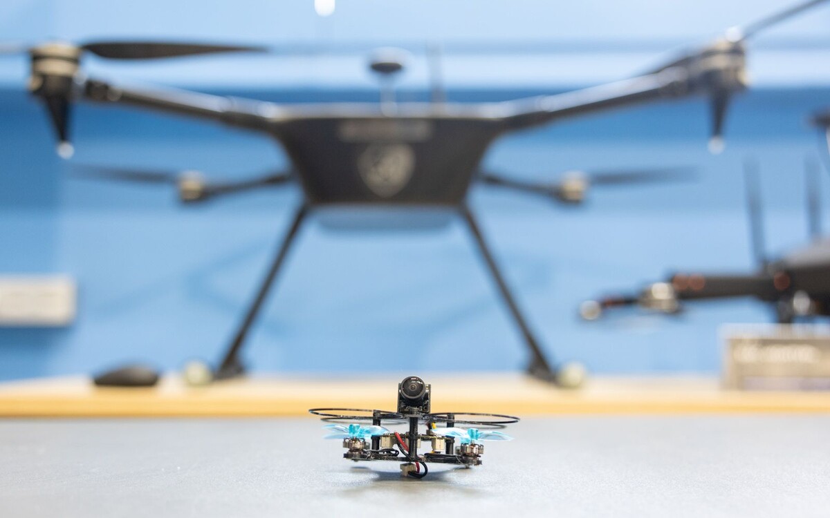     Миниатюрный дрон от МАИ