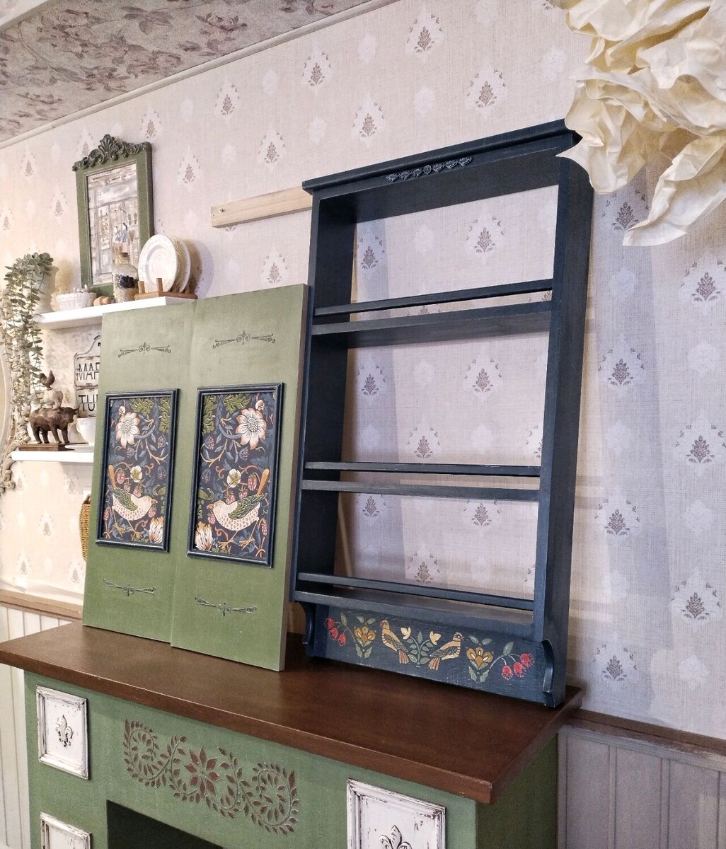 Комплект для ванной комнаты в стиле Прованс по мотивам У Морриса
 © https://www.livemaster.ru/item/56501212-dlya-doma-i-interera-komplekt-dlya-vannoj-komnaty-v-stile-pro