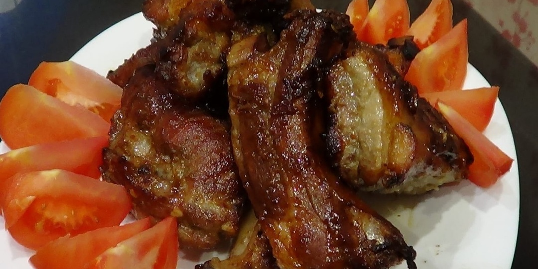 Свиные рёбрышки в соево-медовом соусе
