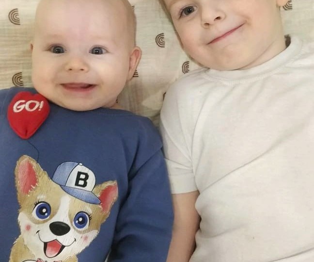 Два братика