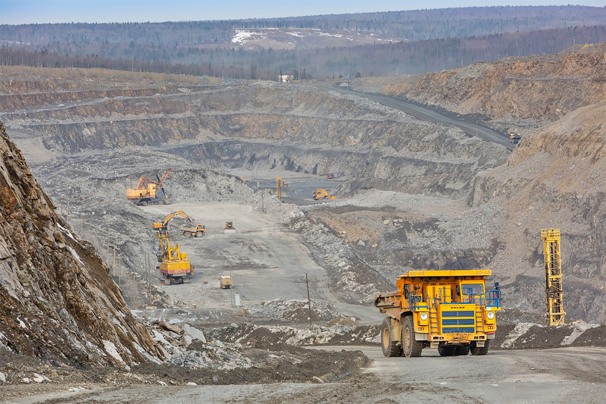    Карьер «Эльдорадо» на Енисейском кряже – ежегодно здесь добывается более 1,5 млн тонн золотоносной руды