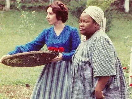 имя Мамы Чолли прочно закрепилось в российском языке. В сериале ее зовут Виктория Руффо, актриса, которая с блеском исполнила эту роль.