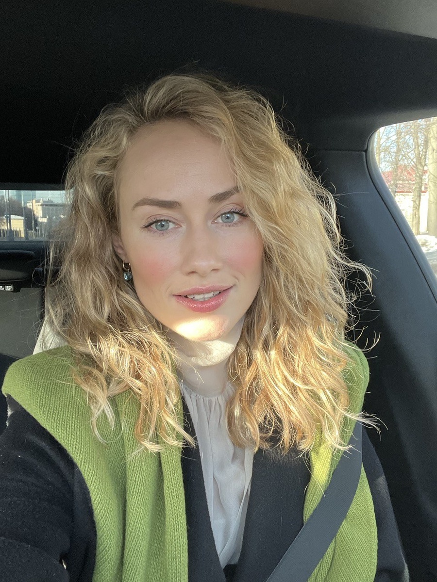 На фото: 
ведущая прогноза погоды на канале ТВЦ Анастасия Ларионова