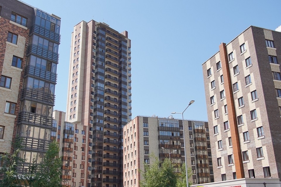    Сироты из края получат квартиры либо сертификаты ИВАНОВА Диана