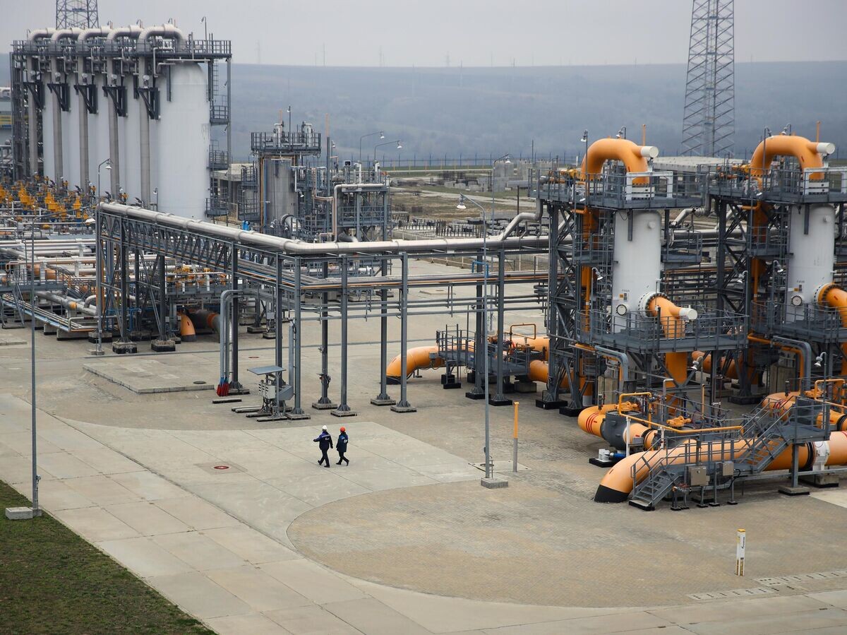    Компрессорная станция "Казачья", входящая в систему газопроводов для обеспечения поставок газа для "Турецкого потока"© РИА Новости . Виталий Тимкив