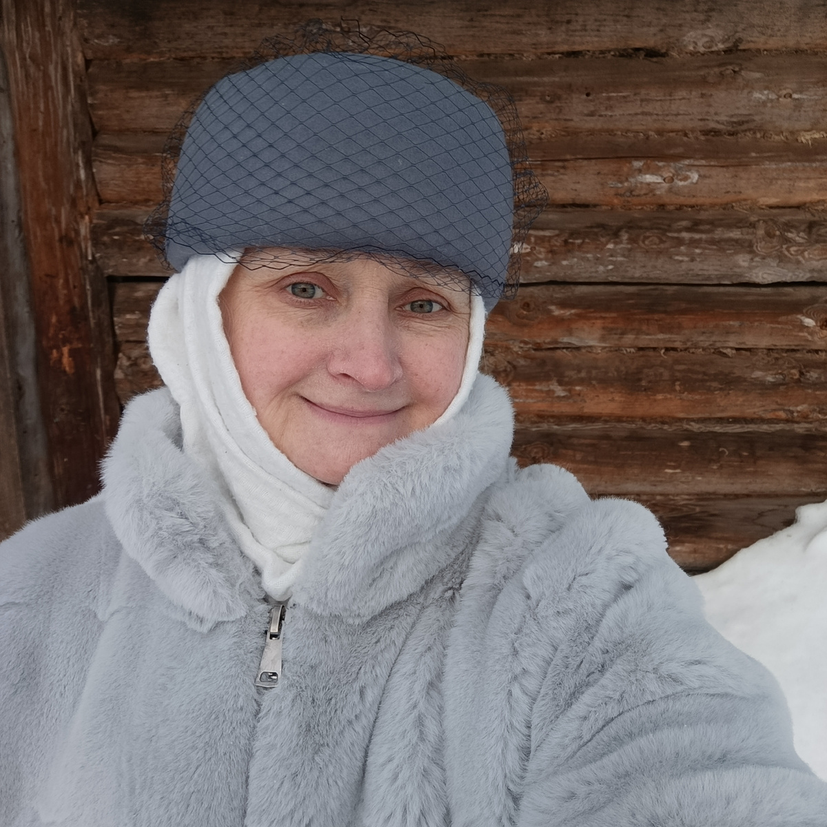 Солнышко весеннее ослепило