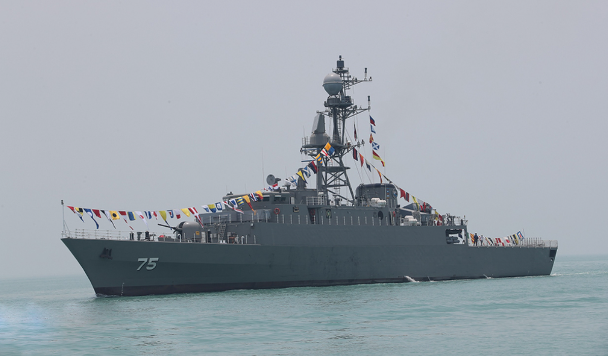 Фрегат IRIS Dеna. Фото из открытых источников