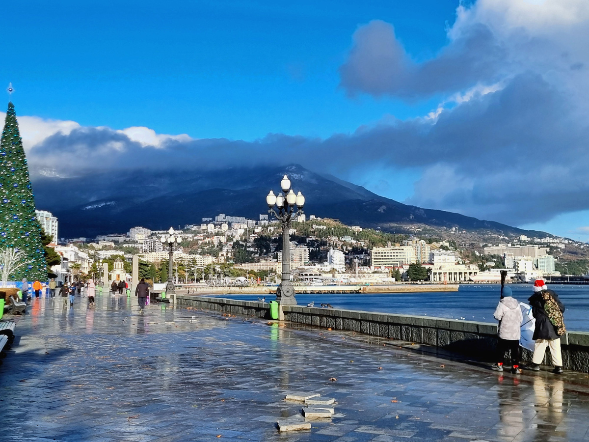 Ялтинская набережная