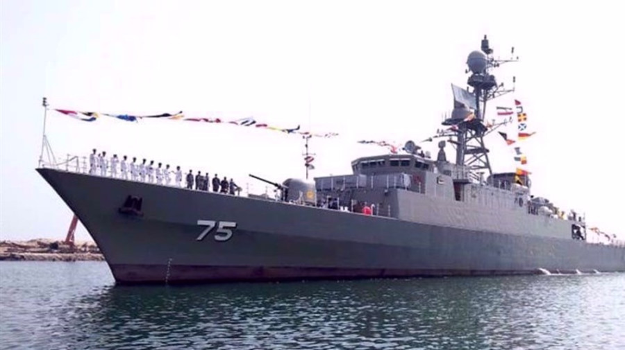 Таким он был красавцем... Война застала фрегат во время возвращения с международных военных учений в Индийском океане. Из экипажа в примерно 180 моряков 32 чел. спасены силами ВМС Шри-Ланки.