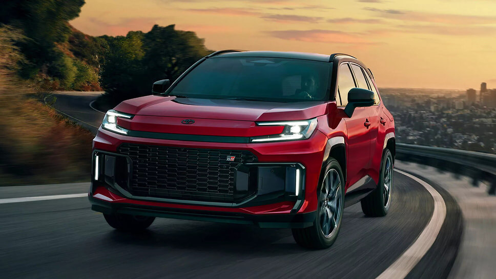 Toyota RAV4 .📷Фото: Toyota