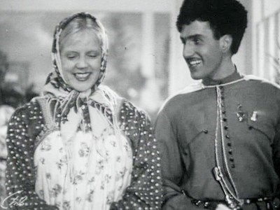 "Бабу-ягу со стороны брать не будем. Воспитаем в своем коллективе." Фото: newslab.ru