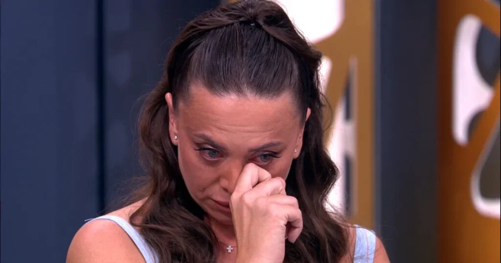 Сестра Жанны Фриске показала мужа и дочь на отдыхе