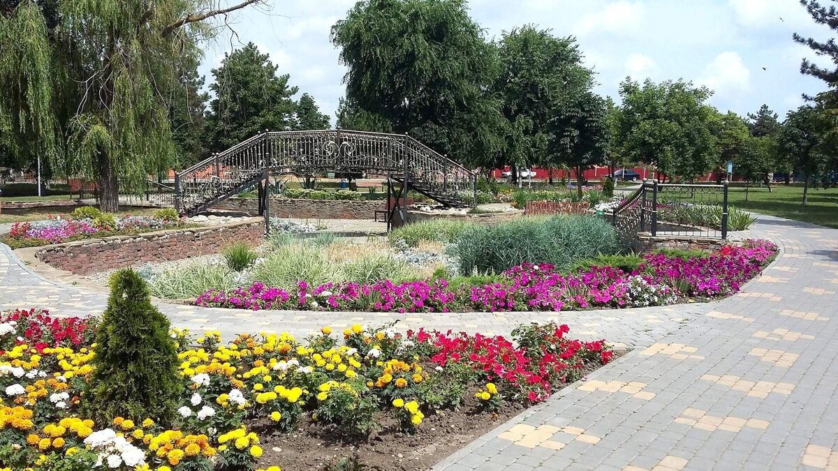 Парк 30-летия Победы. Староминская. 