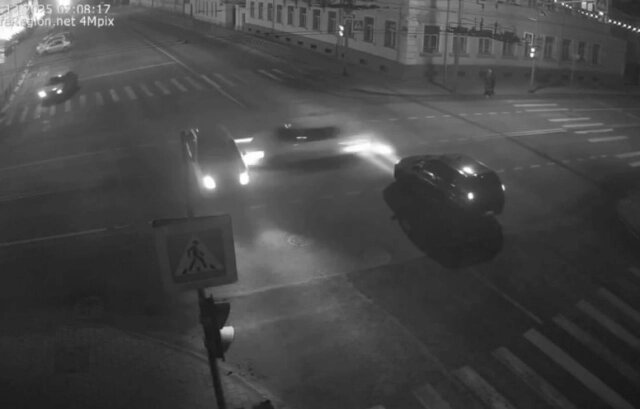    Столкновение на перекрестке уже было неизбежным... Фото: Прокуратура Ярославской области