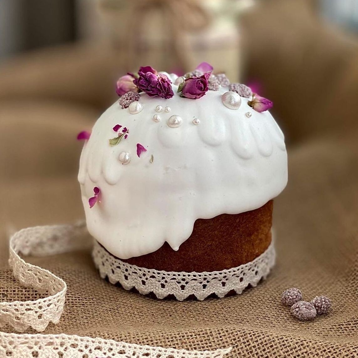 Куличи с помадкой из готовой смеси