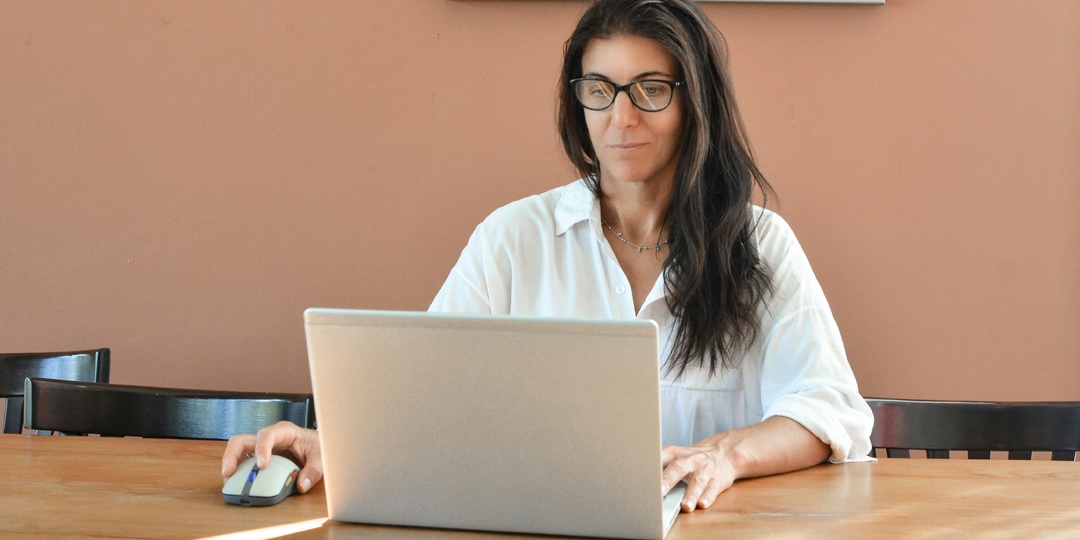 Ставка на надежность: раскрыто, куда вкладывались российские женщины-инвесторы в 2025-м