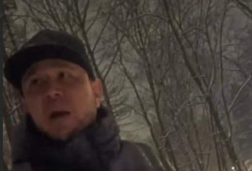 "Пойдем, я позову братьев": Как московские отцы встали живой стеной на пути наглого чужака