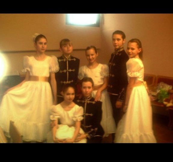 Спасу любимую вещь: ремонт и пошив одежды от мастера с опытом (57 лет)