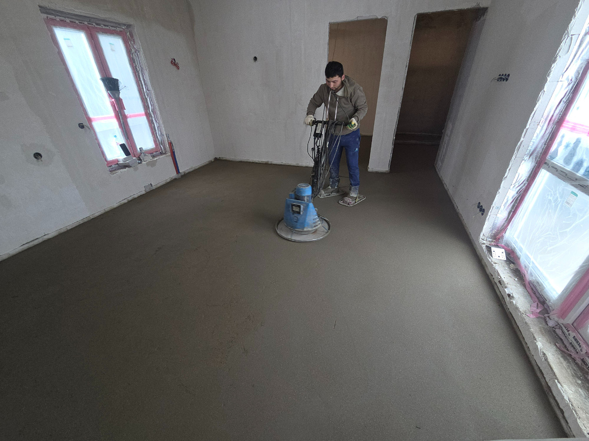 Устройство стяжки под ламинат в деревне Давыдово, Московская область