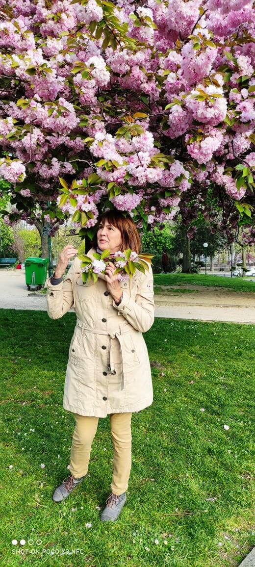 Апрель в Париже, 2021