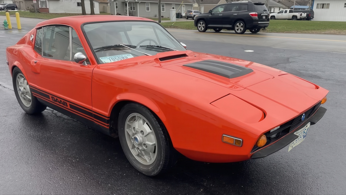 © Saab | Bring a Trailer