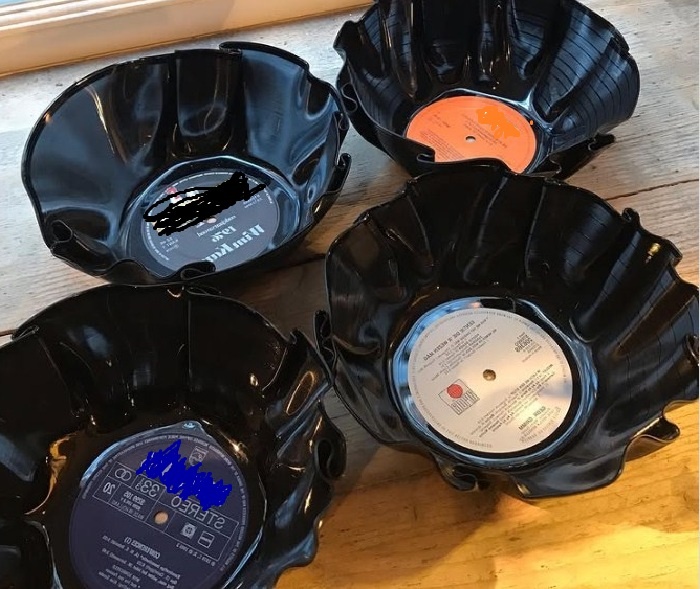  Чаши из виниловых пластинок.