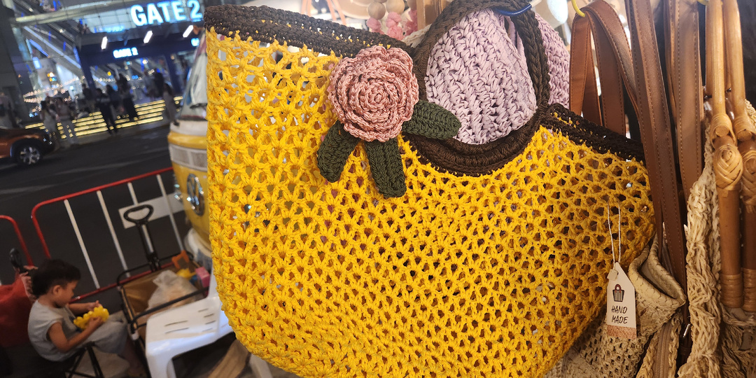 ВЯЗАНЫЙ ДЕКОР И АКСЕССУАРЫ