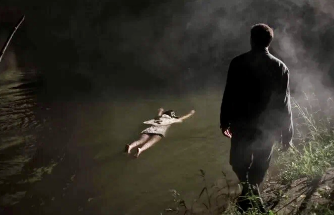 Триллер, преступление, драма. В главных ролях: Карой Хайдук, Жолт Ангер, Жольт Трилль, Жофия Самоши. 