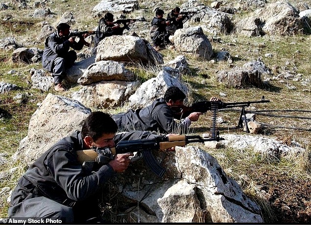 Курдские боевики в северном Ираке